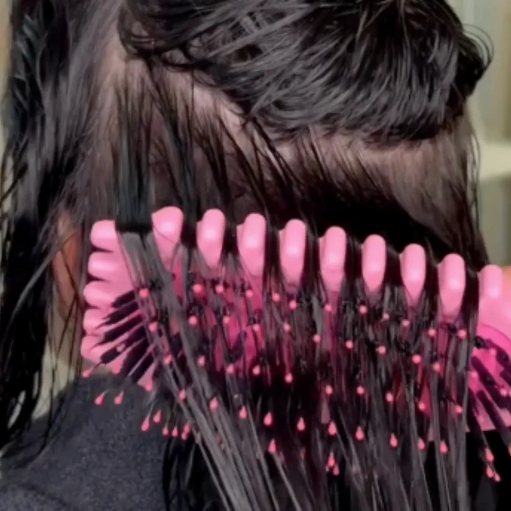 Bounce Curl Define Styling Brush - Pink
