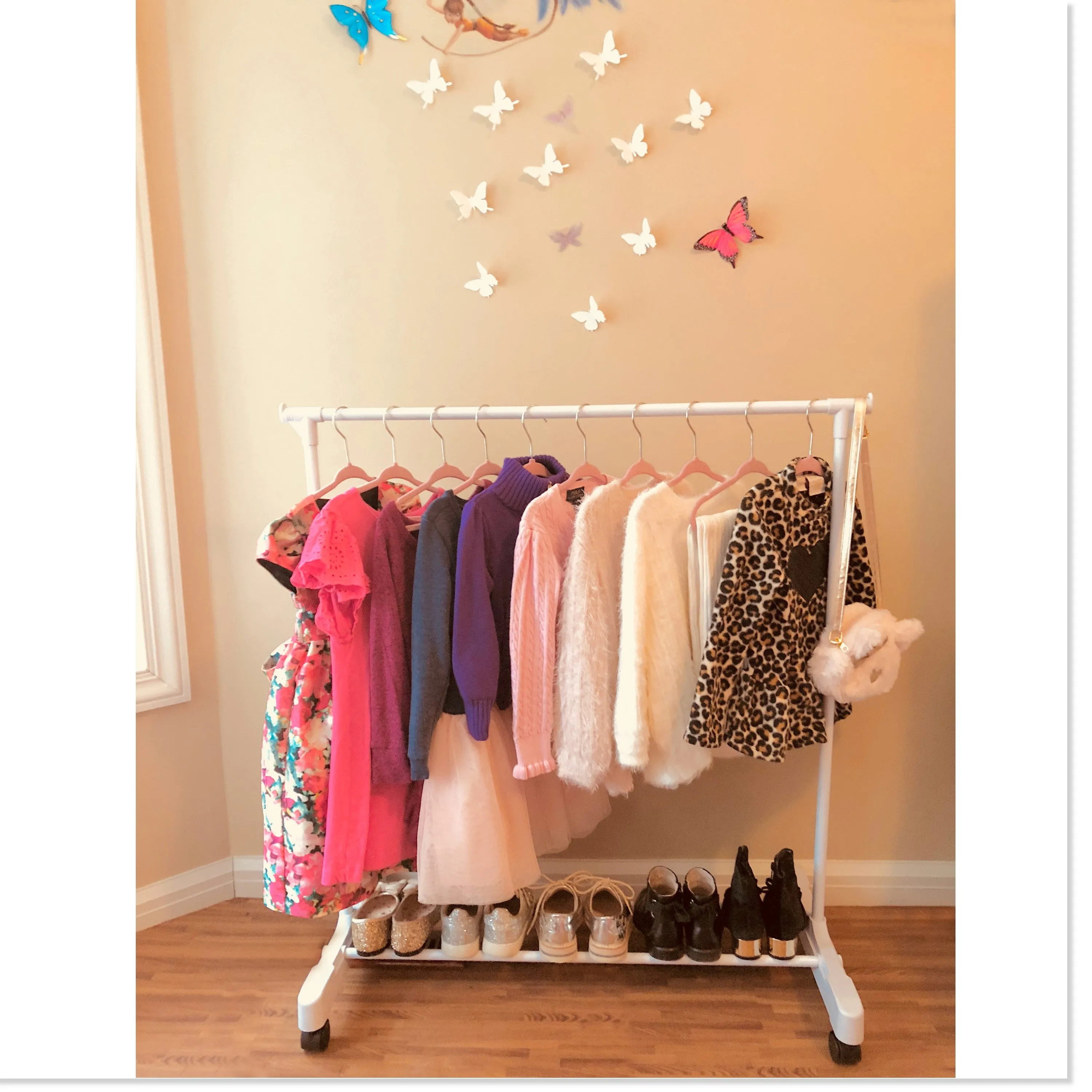 Children's Garment Rack™ - New Rolling Feature (Includes 10 Velvet Hangers)