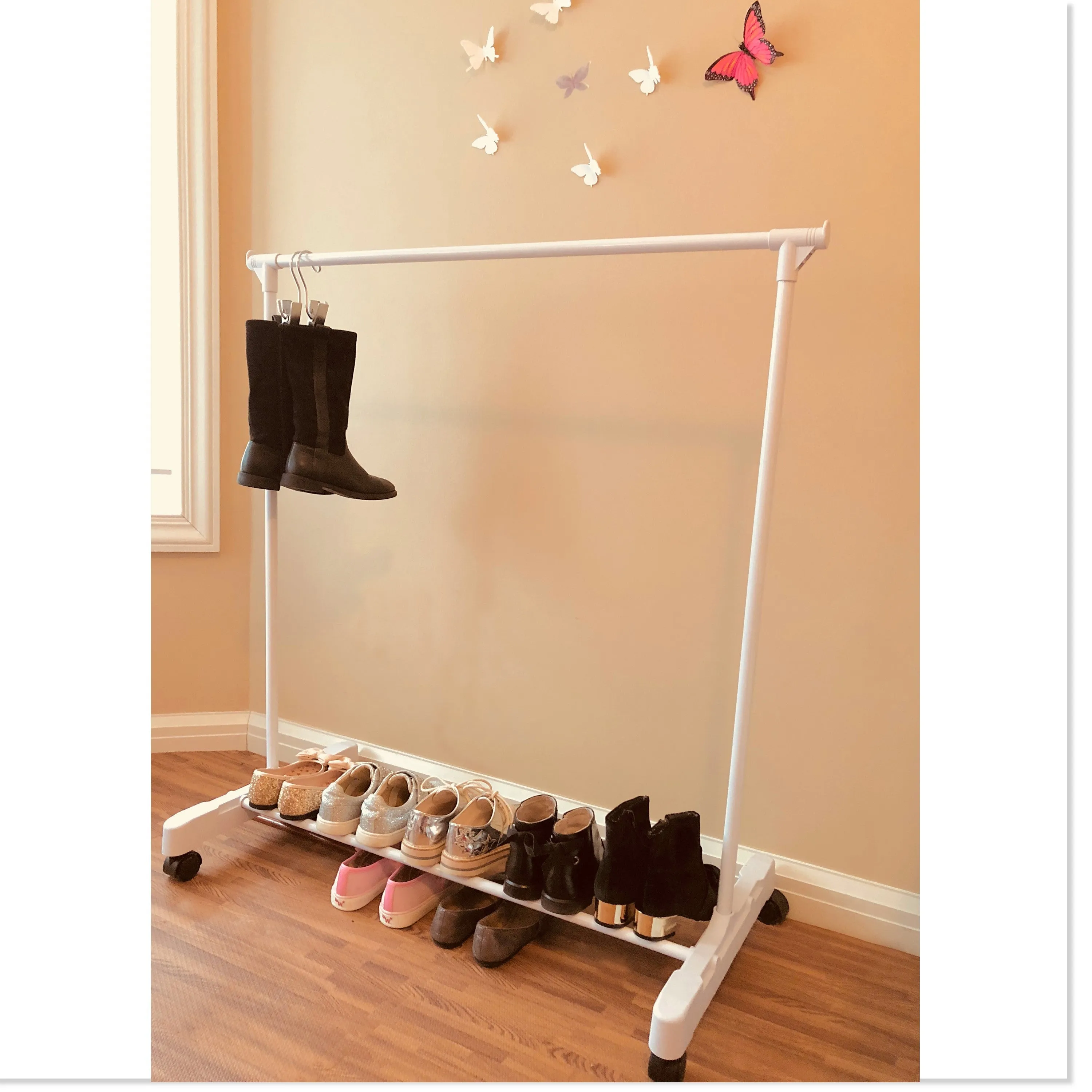 Children's Garment Rack™ - New Rolling Feature (Includes 10 Velvet Hangers)